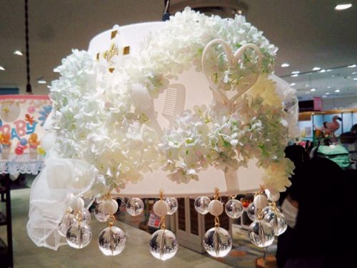 ランプシェードをロマンチックにデコレーション 名古屋パルコ店 ヴィンテージDeco