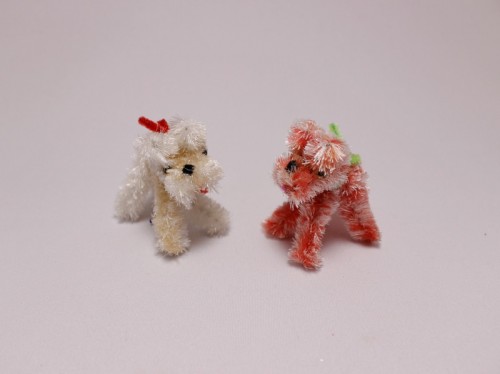 犬のモール人形 昭和レトロ 白 赤 2色セット