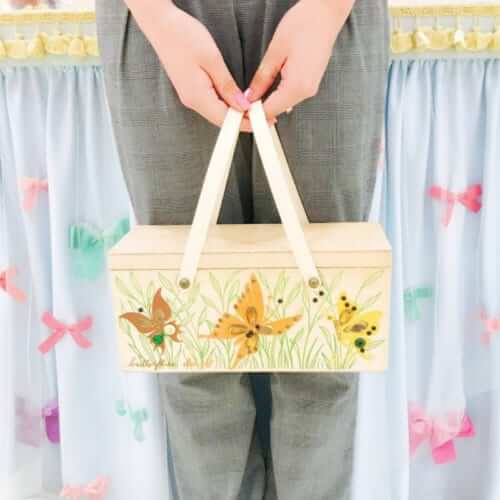 エニッドコリンズ 木製のボックス型バッグ バタフライ 名古屋パルコ店 ヴィンテージDeco