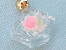 香水瓶のネックレス クリア ピンクの薔薇 ヴィンテージDeco